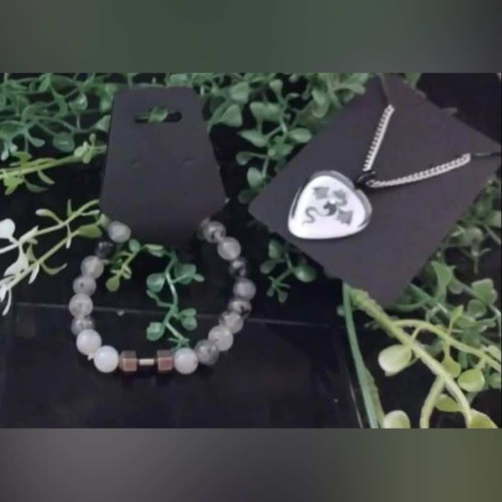 Elegant Silver and Gray Jewelry Set